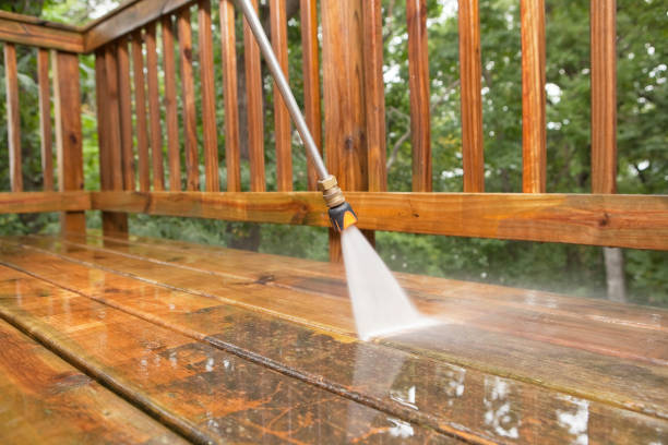 Spring Cleaning in White Bluff, TN